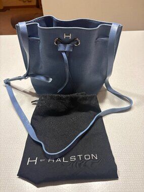 H by Halston Beautiful Blue Leather Bucket Bag w/Crossbody strap